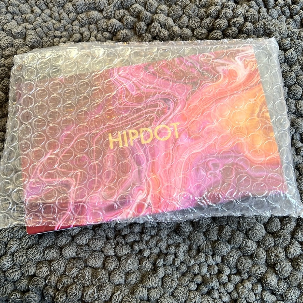 HIPDOT Zion pressed pallet. New.